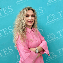 Donika Kërçishta​